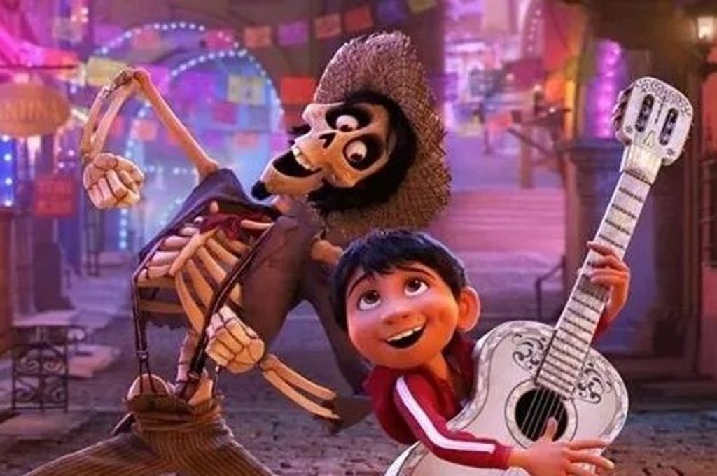 17-facts-you-may-not-know-about-disneypixars-coco-2-31950-1524680821-2 dblbig