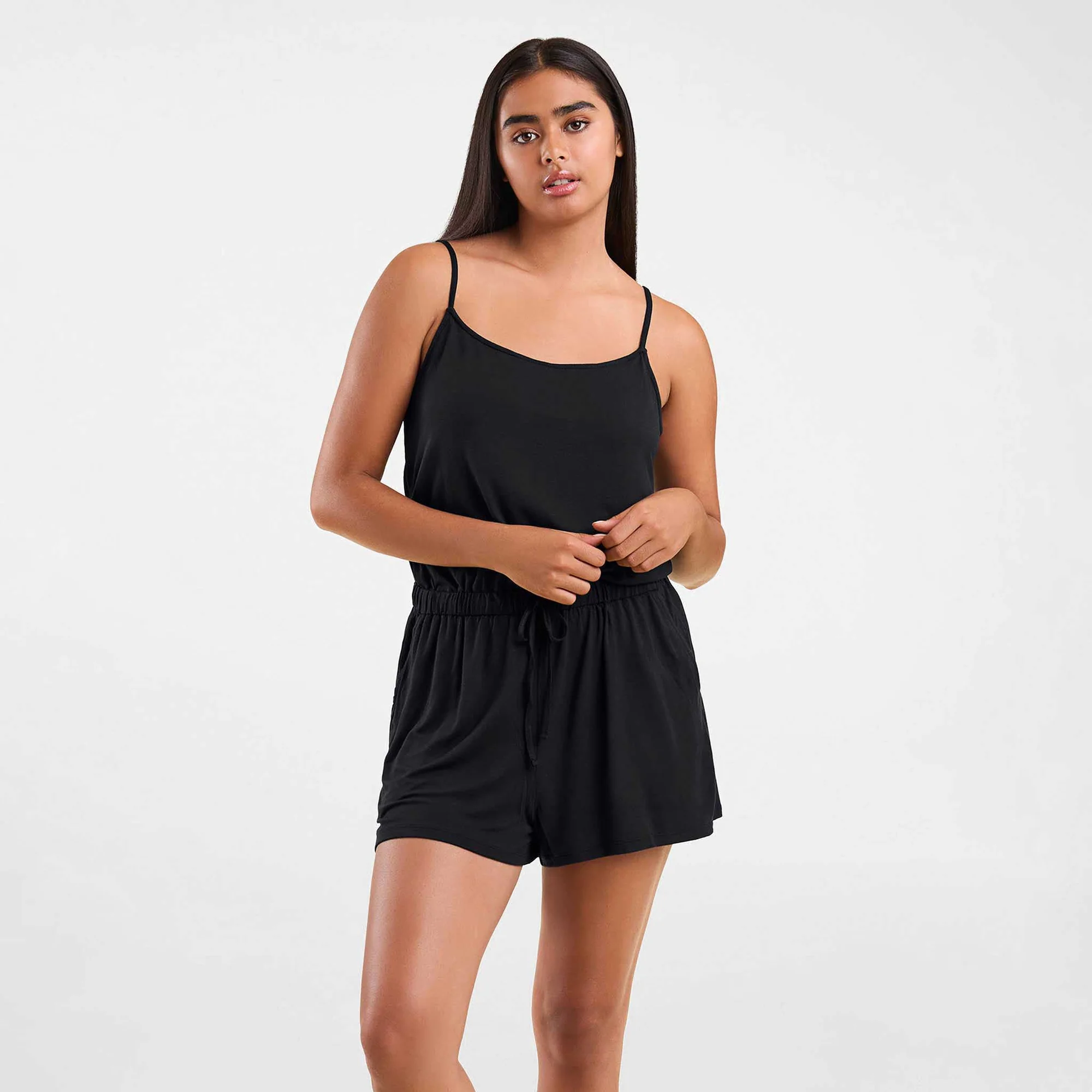 NUD575 W-053 Sleep-Romper Black OF Front Crop 1 1996bb58-63db-47d0-9341-8710e0265f76 NUD575 W-053 Sleep-Romper Black OF Front Crop 1 1996bb58-63db-47d0-9341-8710e0265f76