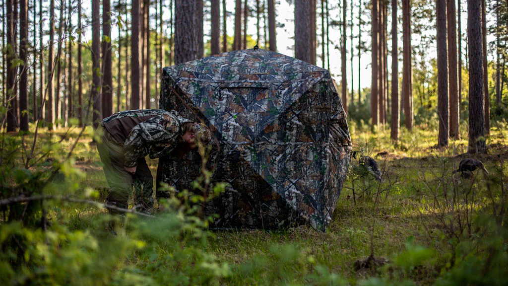 a-hunter-is-preparing-his-blinds-1688700770568 a151e282-9c95-4c7d-83fd-53c3e99fbc14