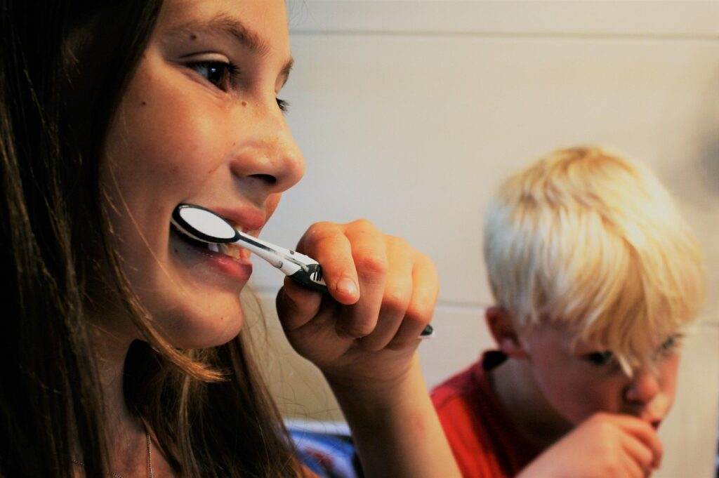 A bright smile has always carried a certain power. It can shift first impressions, set the tone in a professional setting, or simply boost self-esteem during everyday interactions. Today, with the rise of direct teeth whitening, achieving that level of confidence is more accessible, faster, and more tailored than ever before. Unlike traditional at-home kits or lengthy dental treatments, direct whitening bridges the gap by offering professional-level results in a streamlined way that fits modern lifestyles.