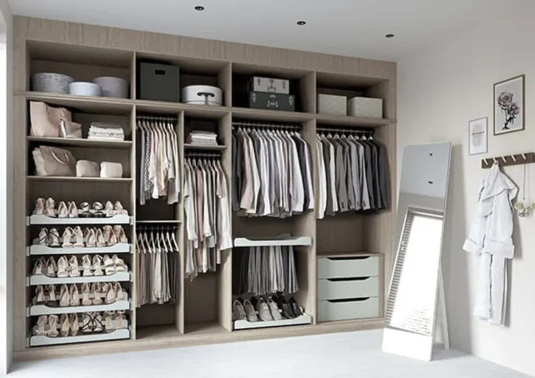 maximize-wardrobe-space-3