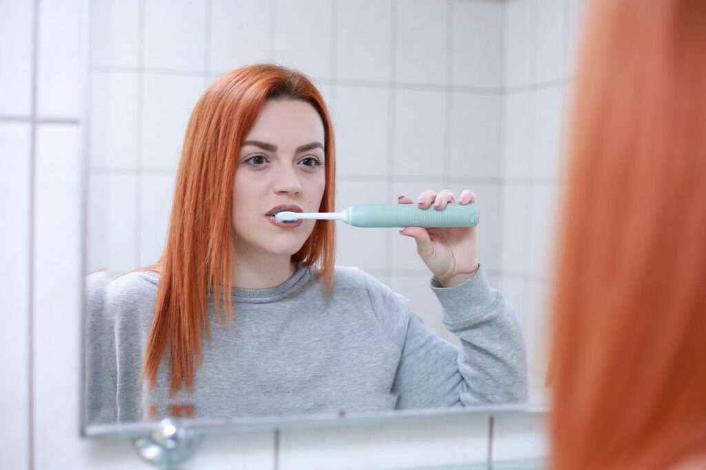 In today’s world, consumers are becoming increasingly conscious of the products they use daily, seeking out options that not only promote personal well-being but also align with their values of sustainability and natural living. Spotlight Oral Care is a brand that has risen to meet this demand, revolutionizing the oral care industry with its commitment to high-quality, natural ingredients and eco-friendly solutions.