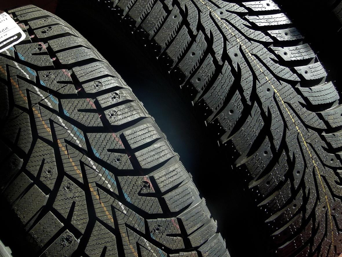 tire-4636190 1280