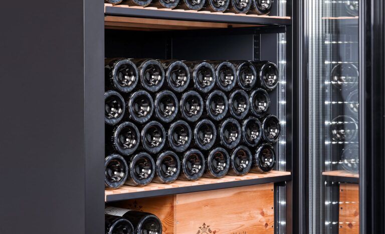 weinklimaschrank-50-150-flaschen